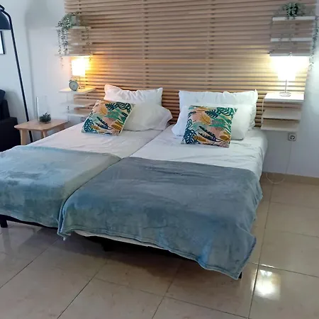 Nt Benalbeach Sea Views Terrace-quiet And Cozy Апартаменты