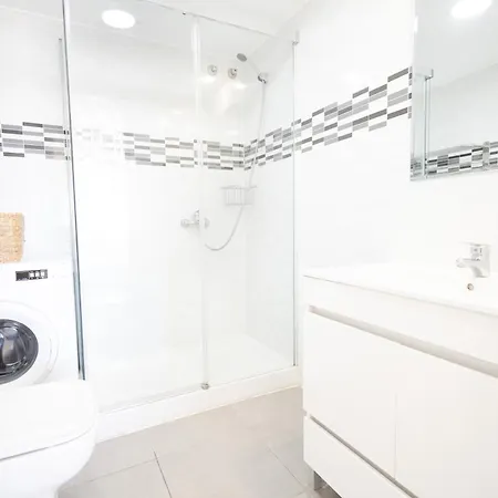 Апартаменты Nt Benalbeach Sea Views Terrace-quiet And Cozy Бенальмадена