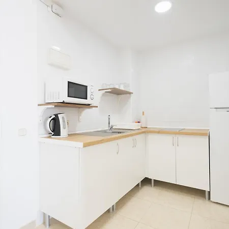Апартаменты Nt Benalbeach Sea Views Terrace-quiet And Cozy *